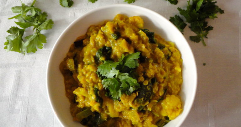 How To: Big Batch – Lentil and Vegetable Coconut Curry