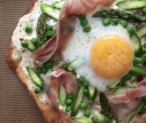 Spring Pizza with Asparagus, Peas and Proscuitto