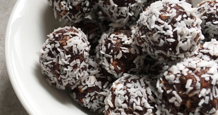 How To: Snack Healthy – No Bake Chocolate, Coconut, Almond, and Date Snack Balls
