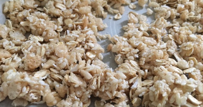How To: Healthy Snack – Double Sesame Cereal